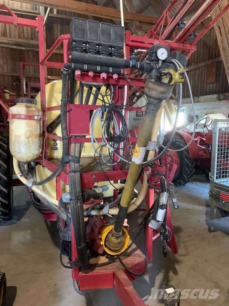 Hardi TZY 2400 Hinattavat ruiskut