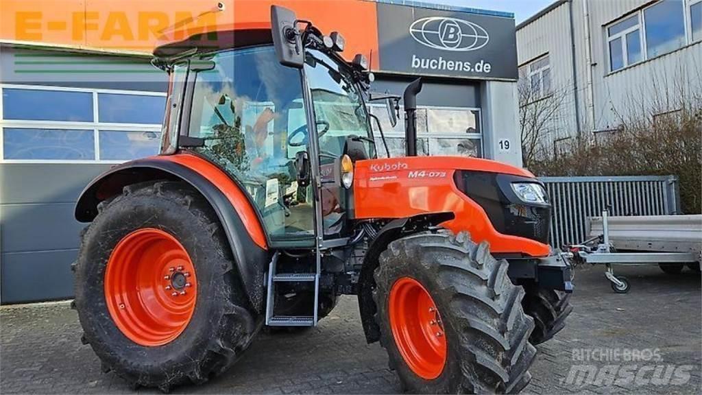 Kubota m4-073 cab Traktorit