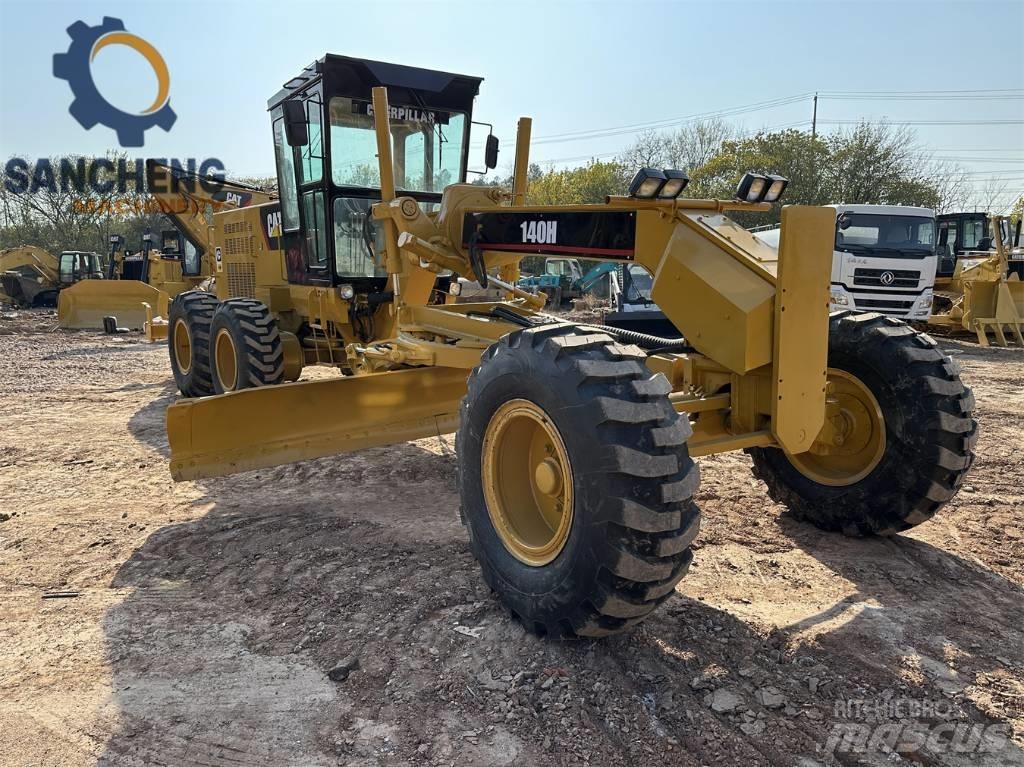 CAT 140 H Tiehöylät