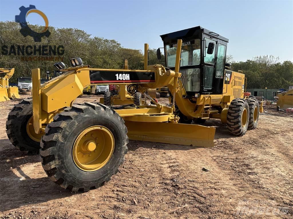 CAT 140 H Tiehöylät