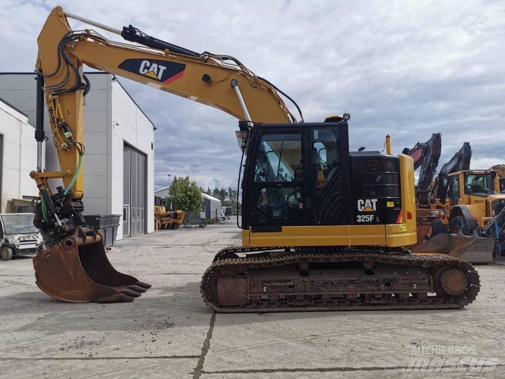 CAT 325FL CR Telakaivukoneet
