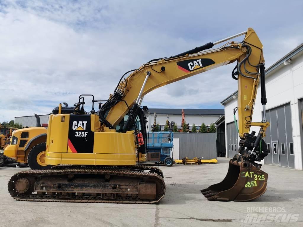 CAT 325FL CR Telakaivukoneet