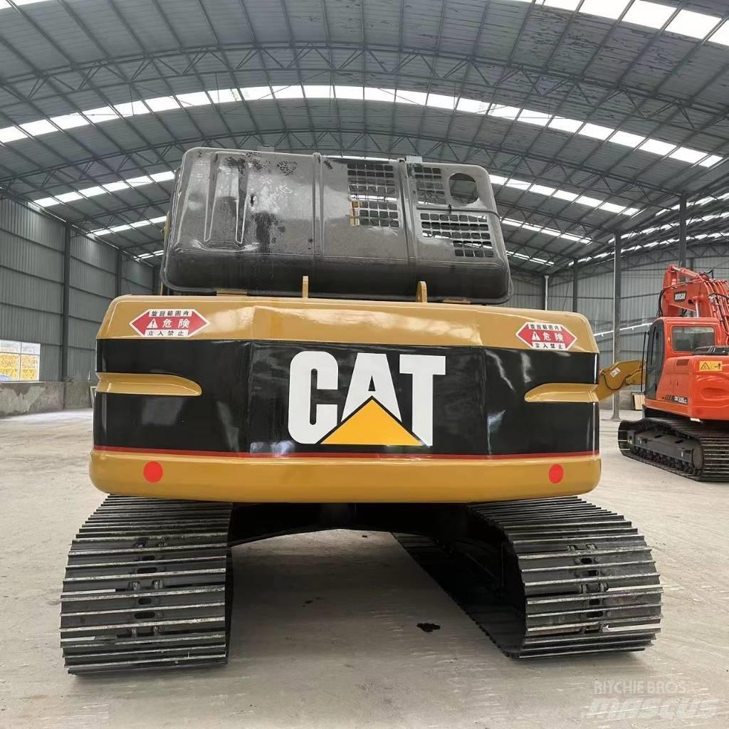 CAT 320B Telakaivukoneet