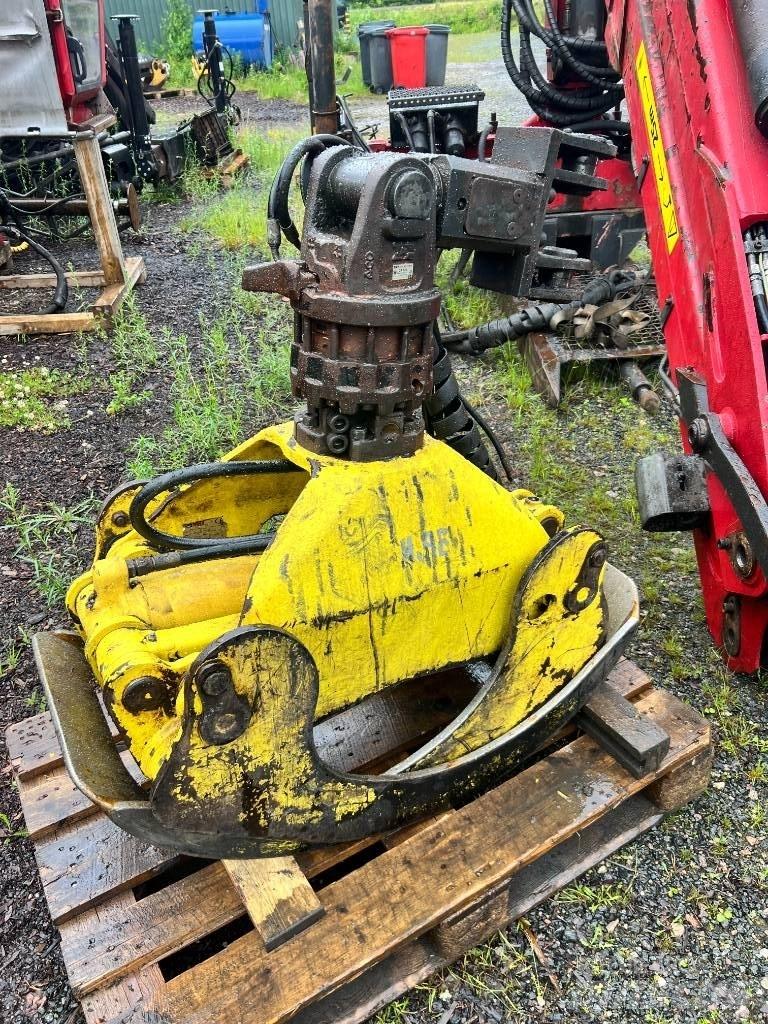 Kesla 2112T Puutavaranosturit
