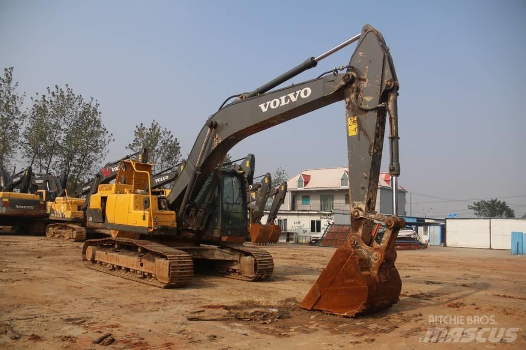 Volvo EC250 Telakaivukoneet
