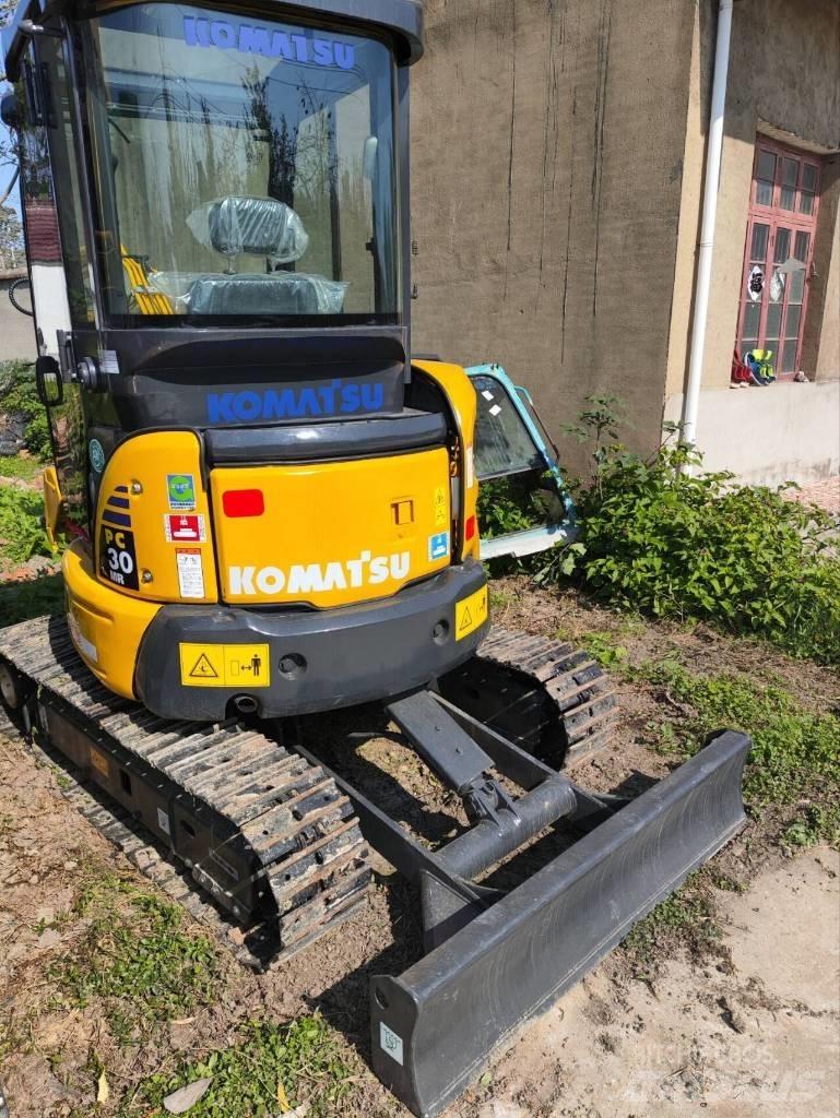 Komatsu PC 30 MR Minikaivukoneet < 7t
