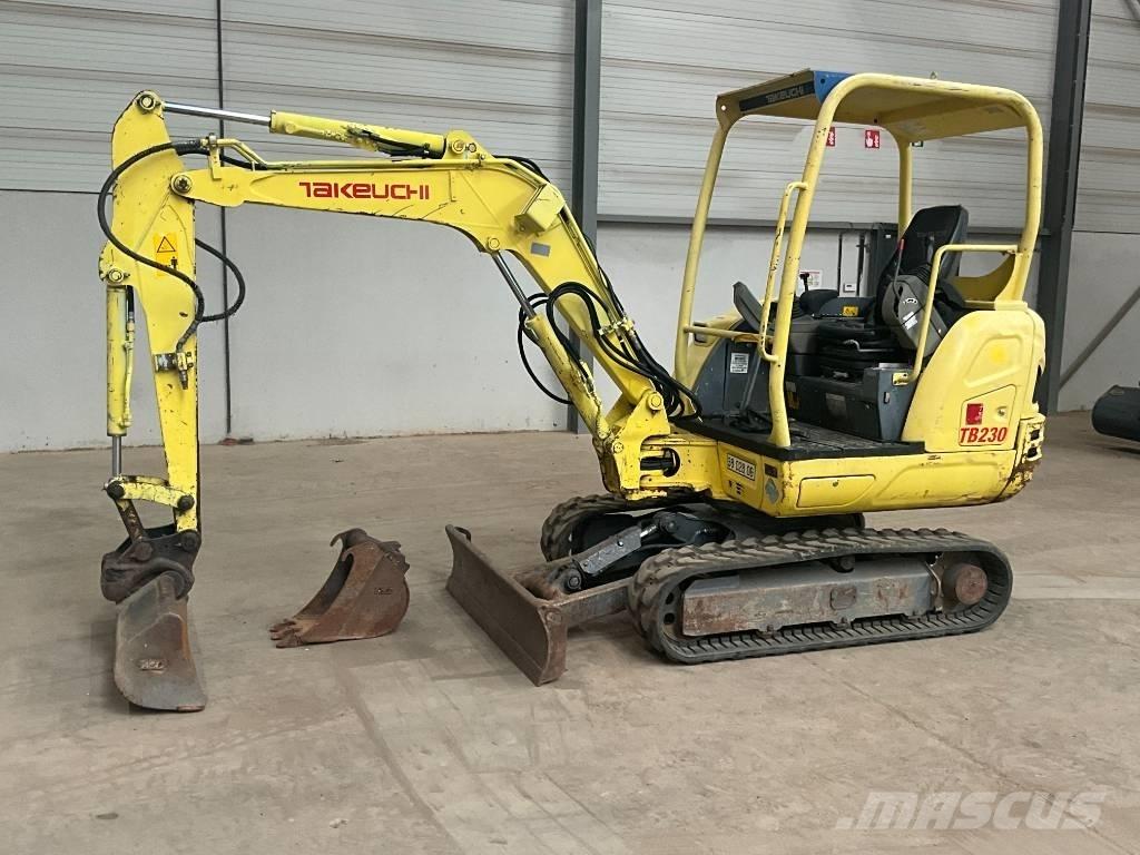 Takeuchi TB 230 Minikaivukoneet < 7t