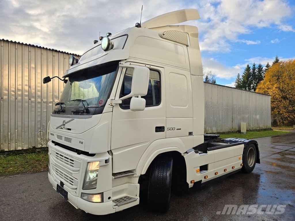 Volvo FM500 4X2 Vetopöytäautot