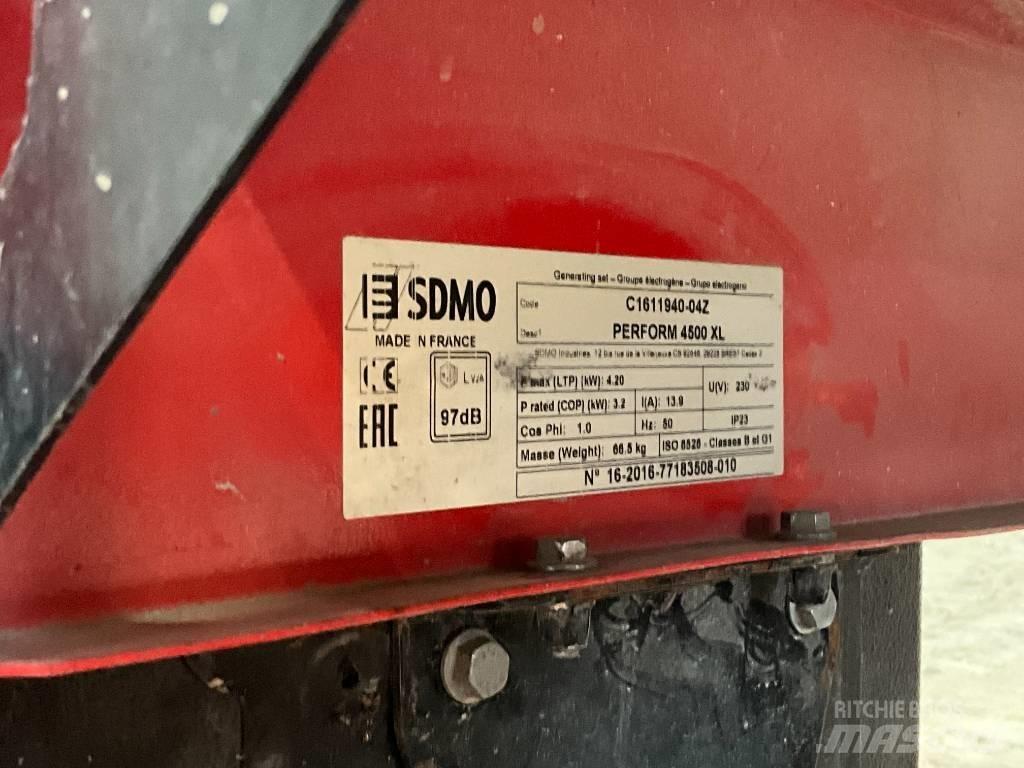 Sdmo perform 4500 XL Bensiinigeneraattorit