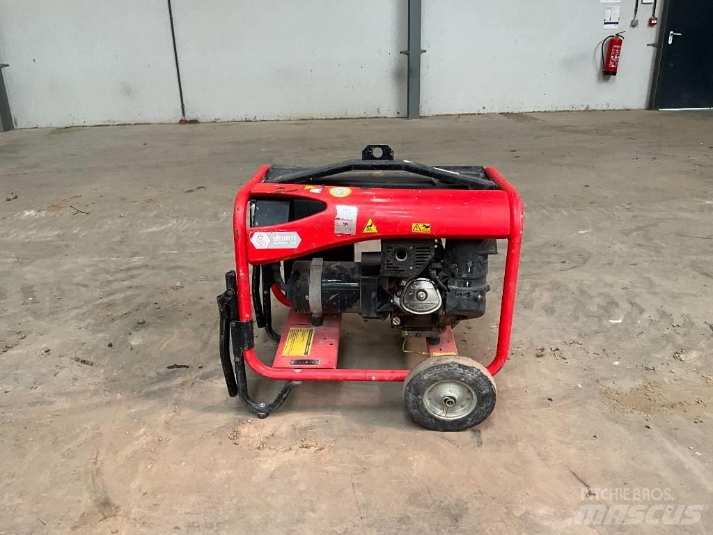 Sdmo perform 4500 XL Bensiinigeneraattorit