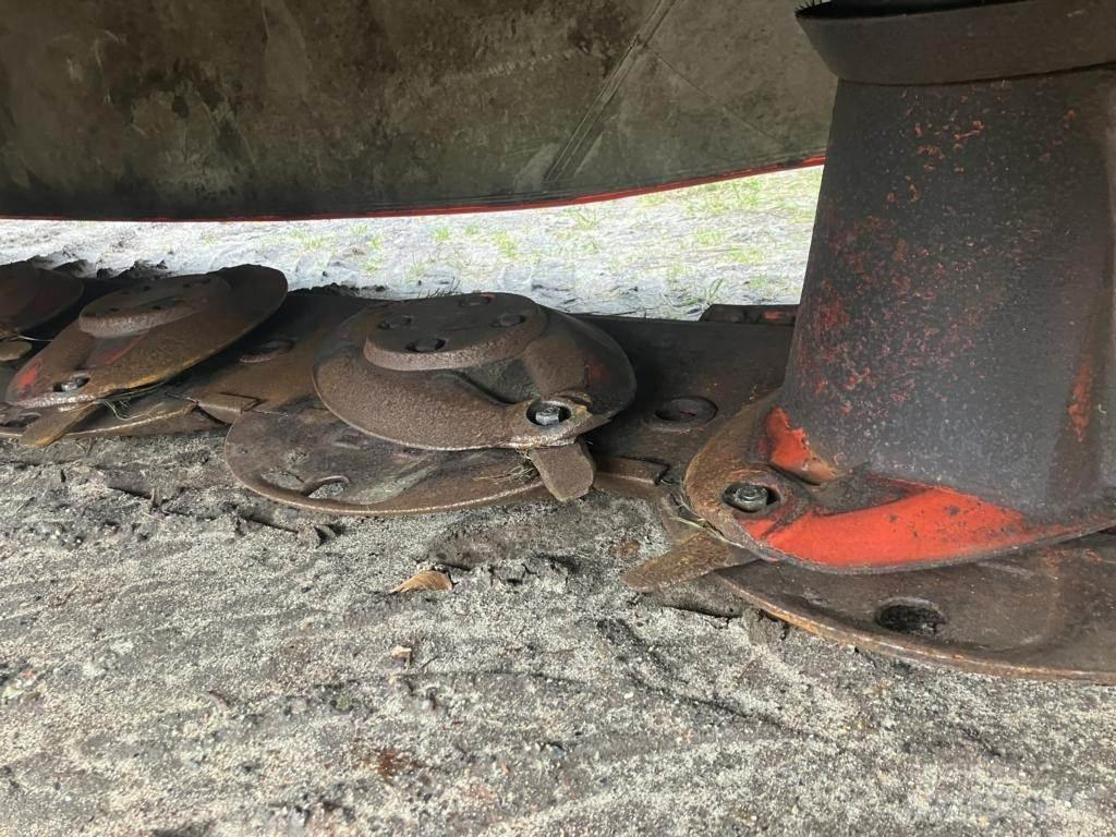 Kuhn GMD 4010 Niittomurskaimet