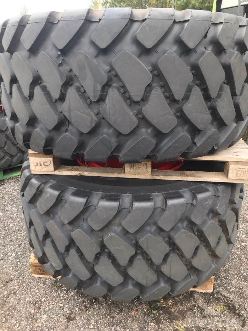 CLAAS Reifen Pyöräkuormaajat