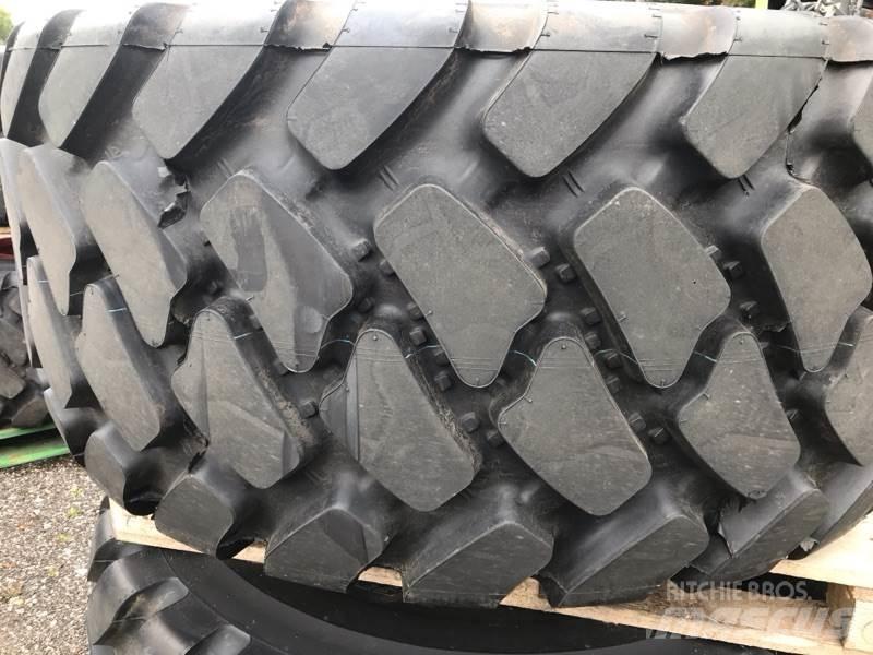 CLAAS Reifen Pyöräkuormaajat