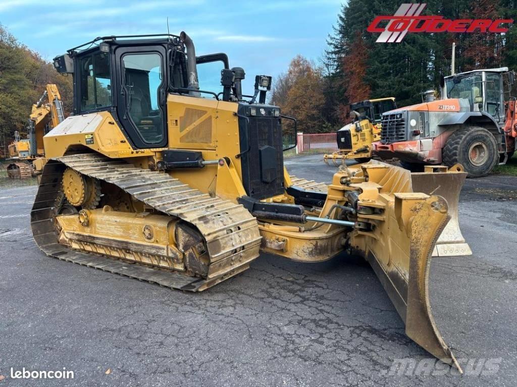 CAT D 5 Telaketjupuskutraktorit