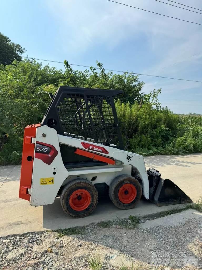 Bobcat S70 Liukuohjatut kuormaajat