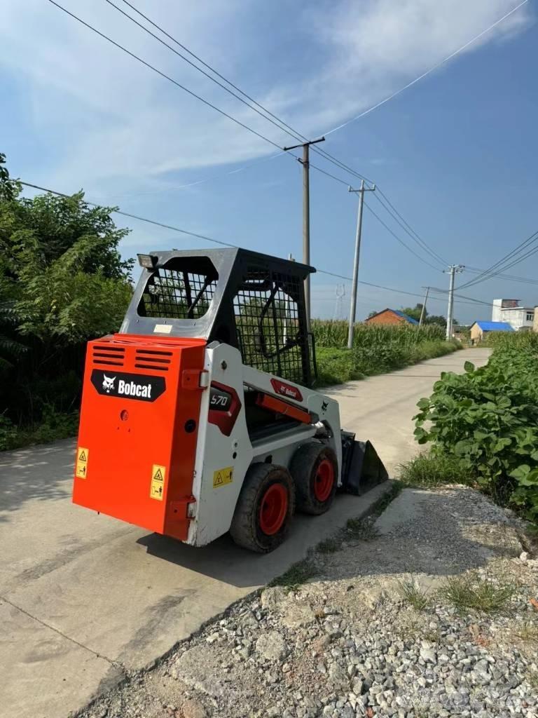 Bobcat S70 Liukuohjatut kuormaajat