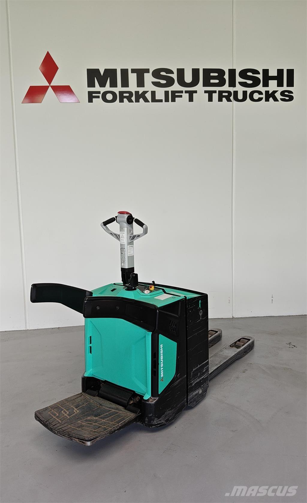 Mitsubishi PBV20N2 Lavatrukit