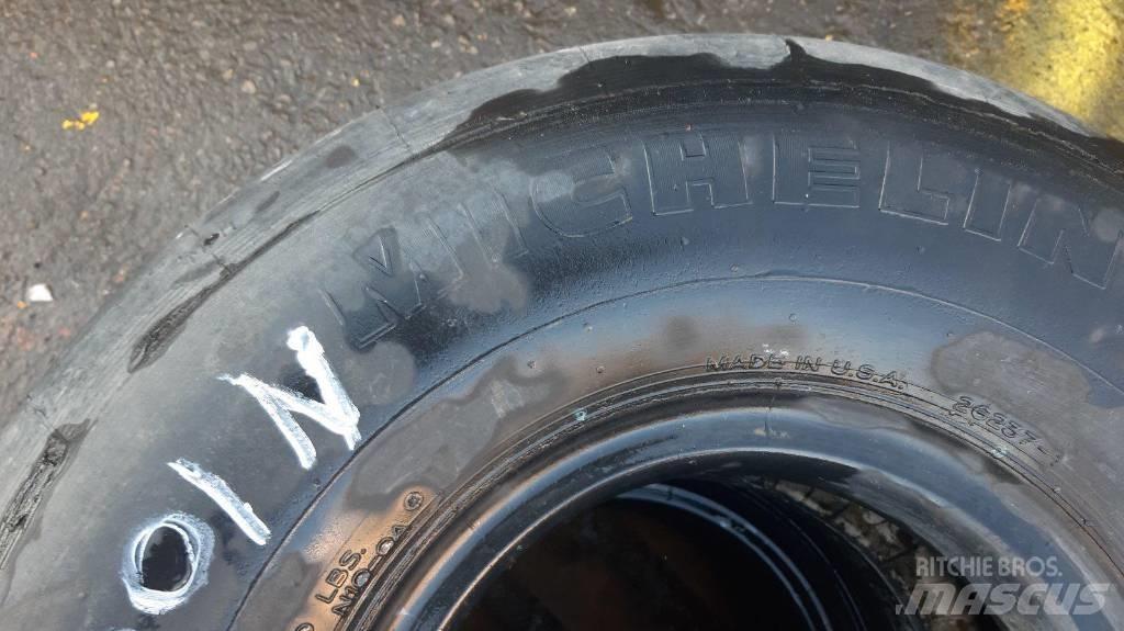 Michelin H 31X130-12 Renkaat ja vanteet