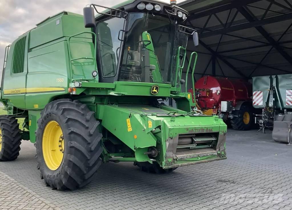 John Deere T 560 Leikkuupuimurit