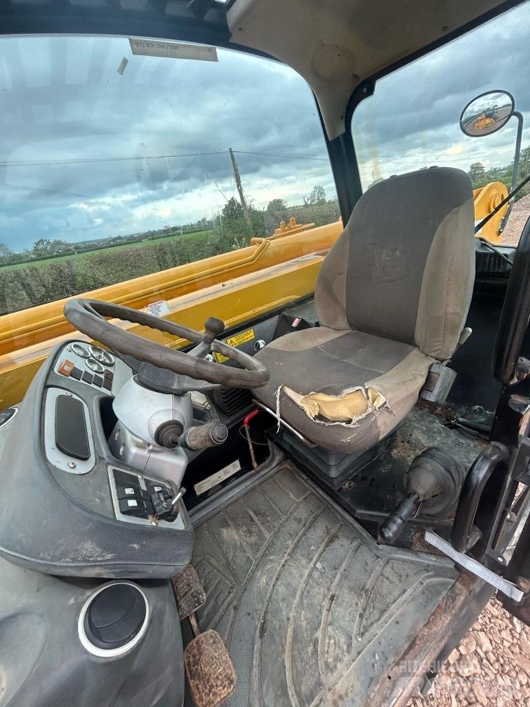 JCB 535-95 Maatalouskurottajat
