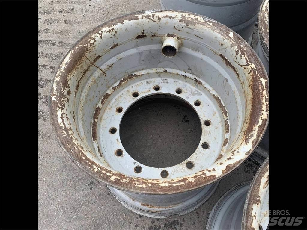 Gremo 1350 24x26,5 Renkaat ja vanteet