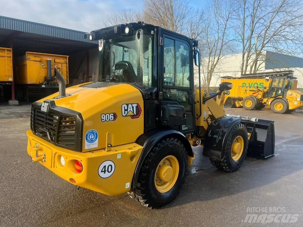CAT 906 Pyöräkuormaajat