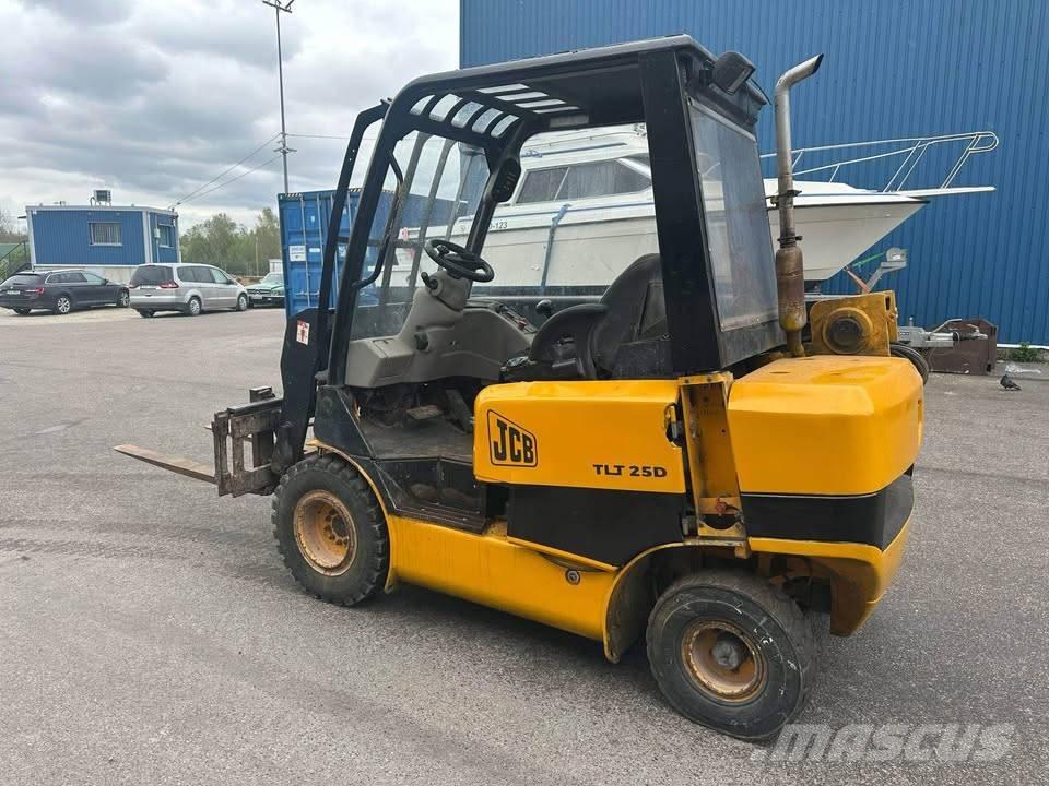 JCB TLT 25 D Kurottajat