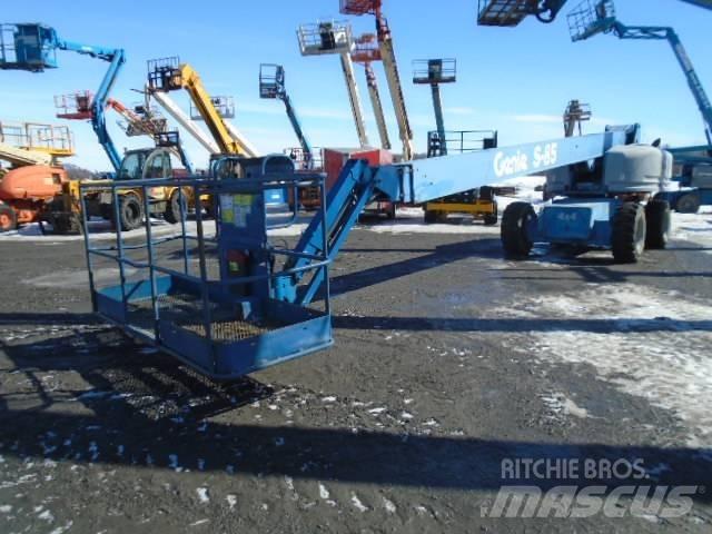 Genie S 85 Teleskooppipuominostimet