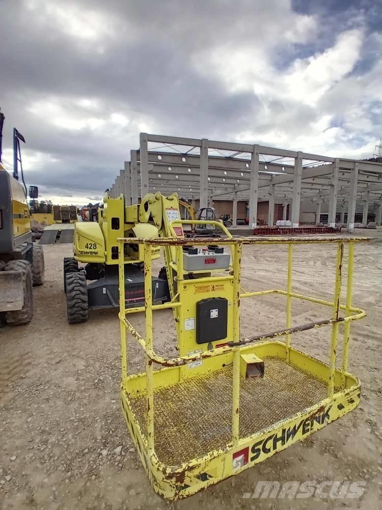 ATN Zebra 12 Kuukulkijat