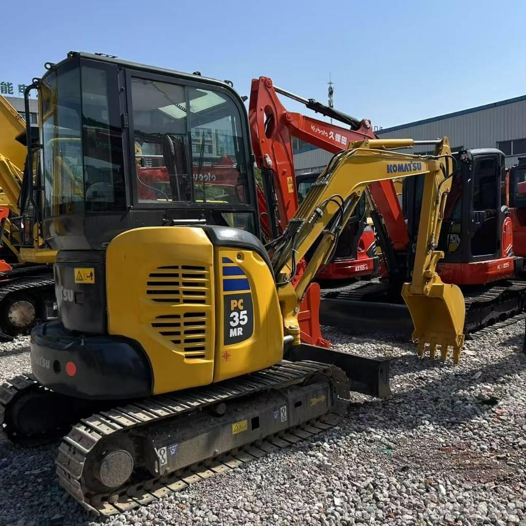 Komatsu 35 Telakaivukoneet