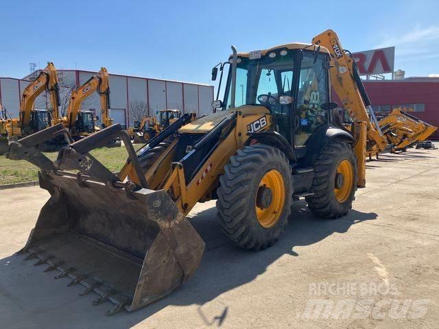 JCB 4 CX Kaivurikuormaajat