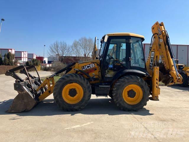 JCB 4 CX Kaivurikuormaajat