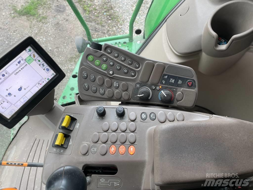 John Deere W 540 Leikkuupuimurit