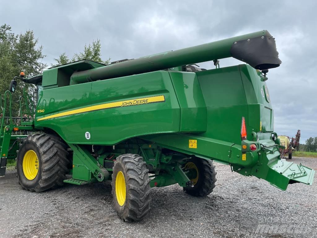 John Deere W 540 Leikkuupuimurit