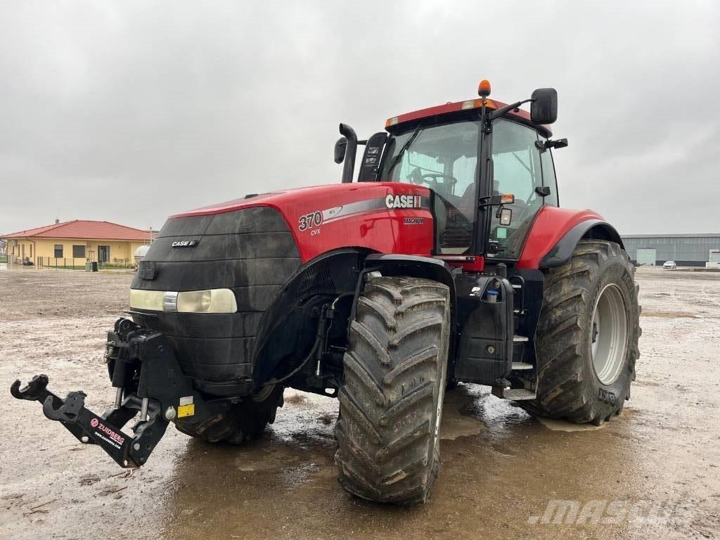 Case IH CVX 370 Traktorit