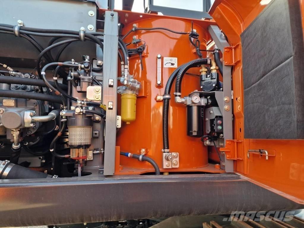 Hitachi ZX 350 H Telakaivukoneet