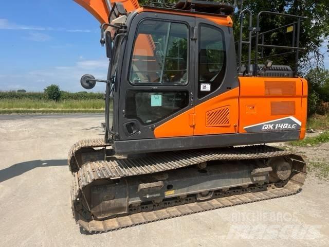 Doosan DX 140 LC-7 Telakaivukoneet