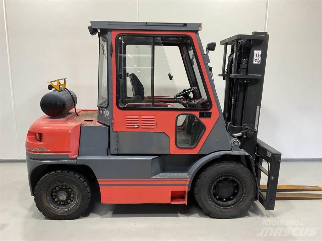 Tailift FG40 Nestekaasutrukit