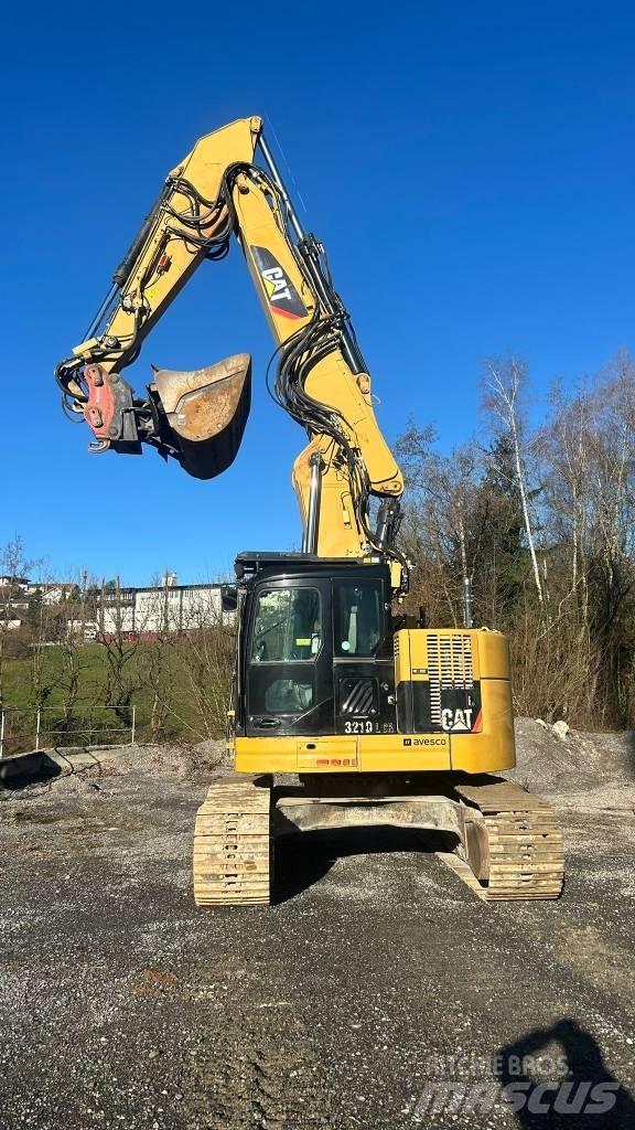 CAT 321 D Telakaivukoneet