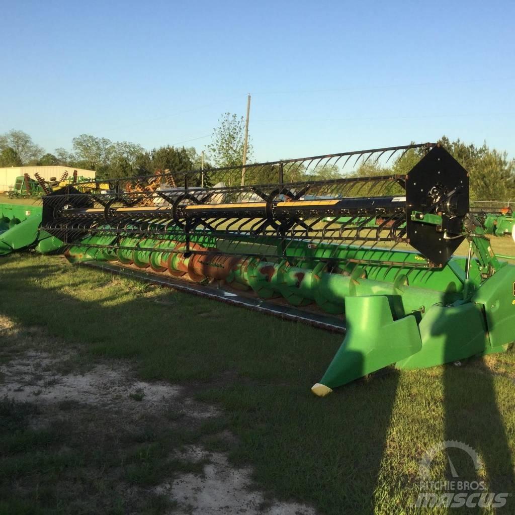 John Deere 630 F Leikkuupöydät