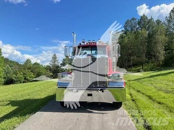 Peterbilt 389 Vetopöytäautot