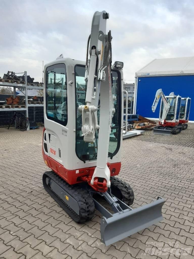 Takeuchi TB216 V2 Minikaivukoneet < 7t