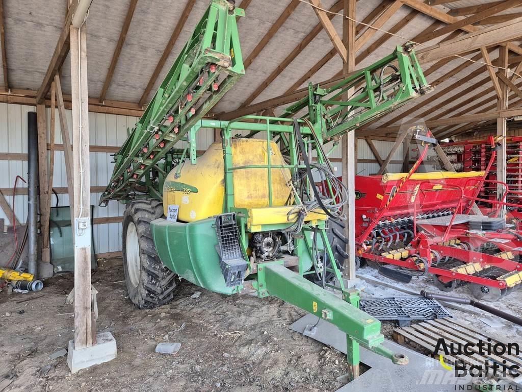 John Deere 732 Hinattavat ruiskut