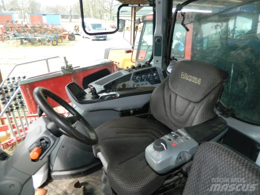 Valtra T 234 V Traktorit
