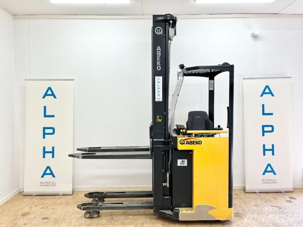 Abeko SW1600 Ajettavat pinoamisvaunut