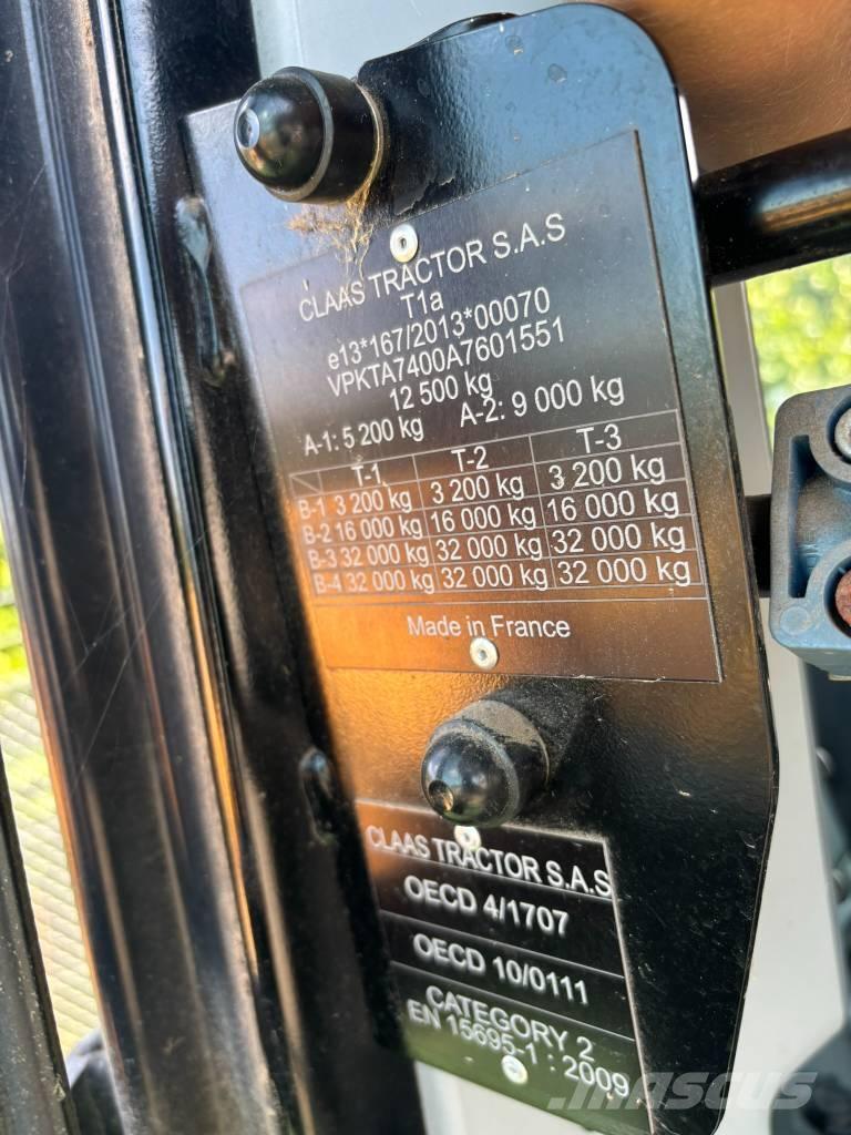 CLAAS Arion 650 CIS Traktorit