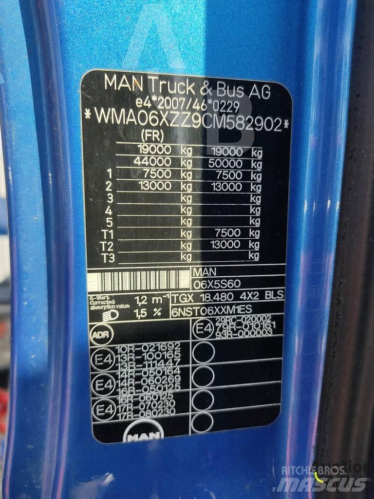 MAN TGX18.480 Vetopöytäautot