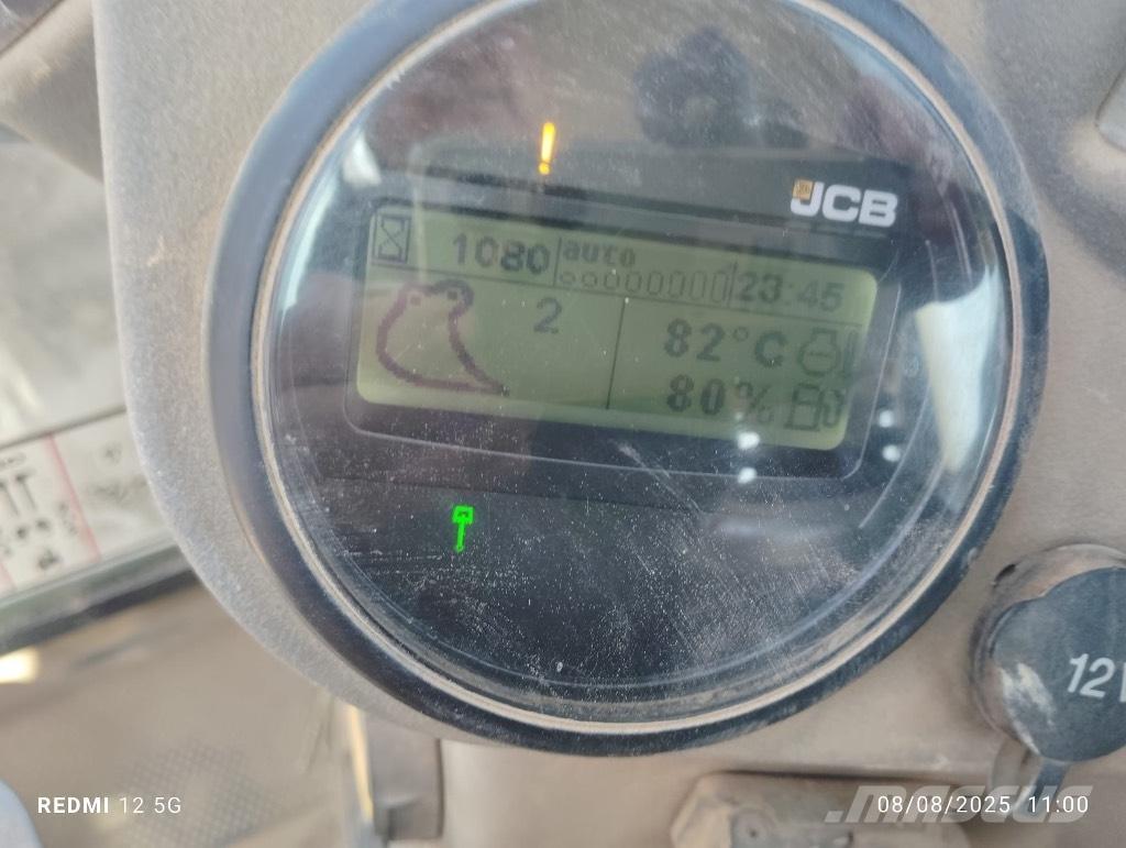 JCB 36 C-1 Telakaivukoneet