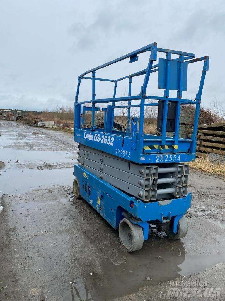 Genie GS 2632 Saksilavat