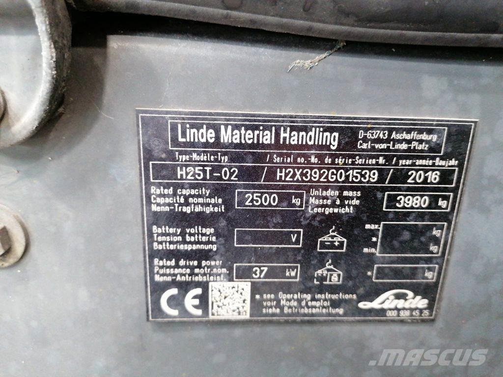 Linde H25T-02 Nestekaasutrukit